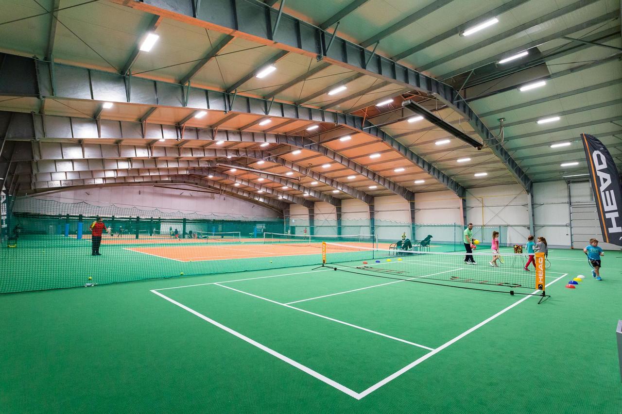 Tenis Park Advantage 别尔斯克-比亚拉 外观 照片